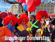 Unsinniger Donnerstag am 17.02.2023.: Gefeiert wird groß auf dem Münchner Viktualienmarkt. Fotos & Videos (©Foto: Martin Schmitz)